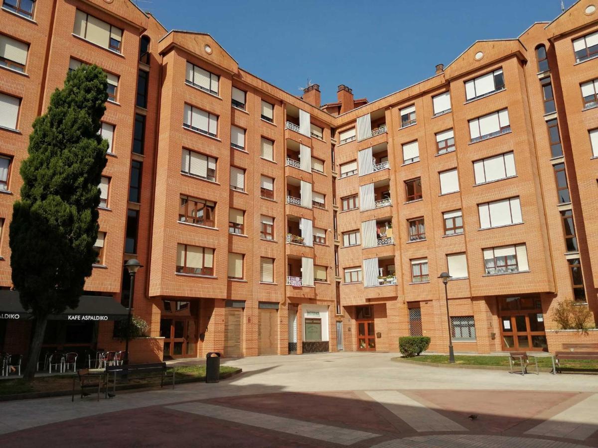 Andramari Tourist Home Parking& Wifi Amorebieta-Echano Exterior foto